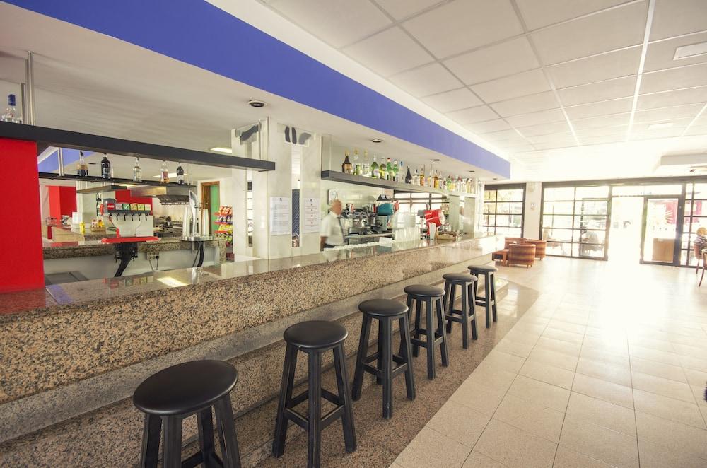 Azuline Hoteles Mar Amantis & II San Antonio Kültér fotó