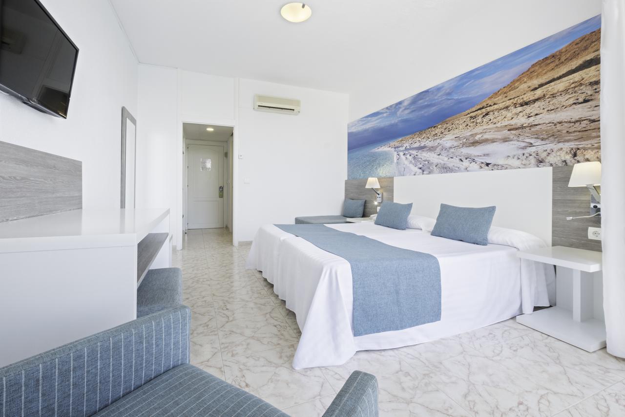 Azuline Hoteles Mar Amantis & II San Antonio Kültér fotó