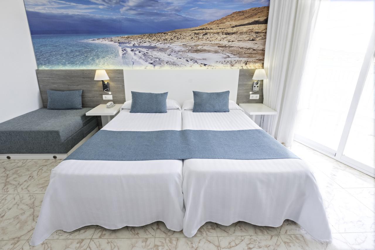 Azuline Hoteles Mar Amantis & II San Antonio Kültér fotó