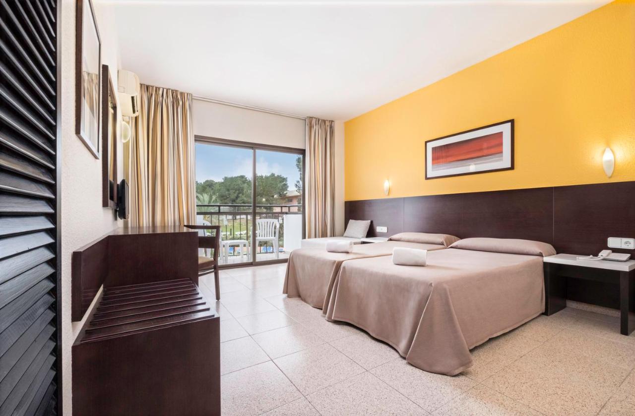 Azuline Hoteles Mar Amantis & II San Antonio Kültér fotó