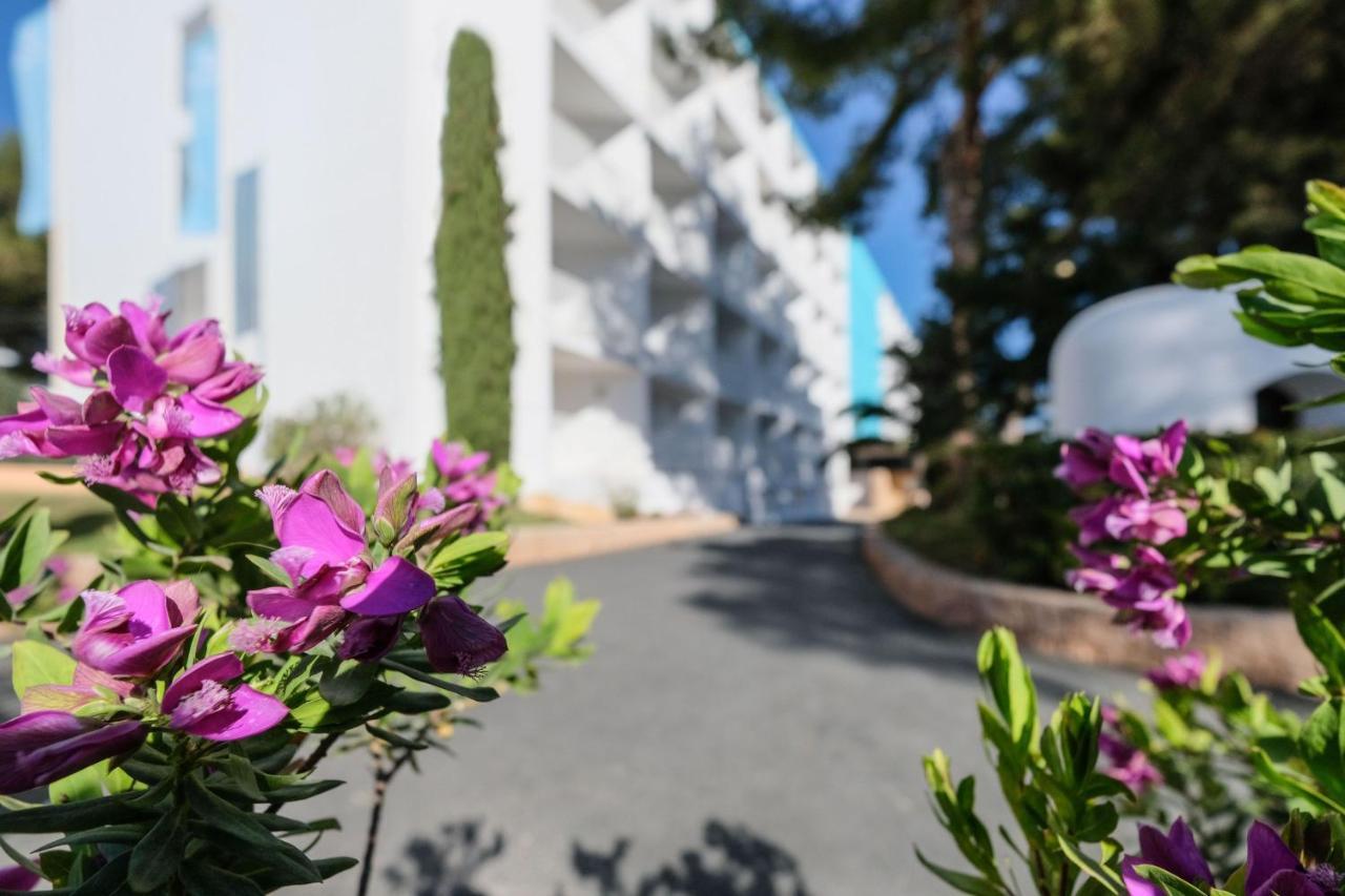 Azuline Hoteles Mar Amantis & II San Antonio Kültér fotó